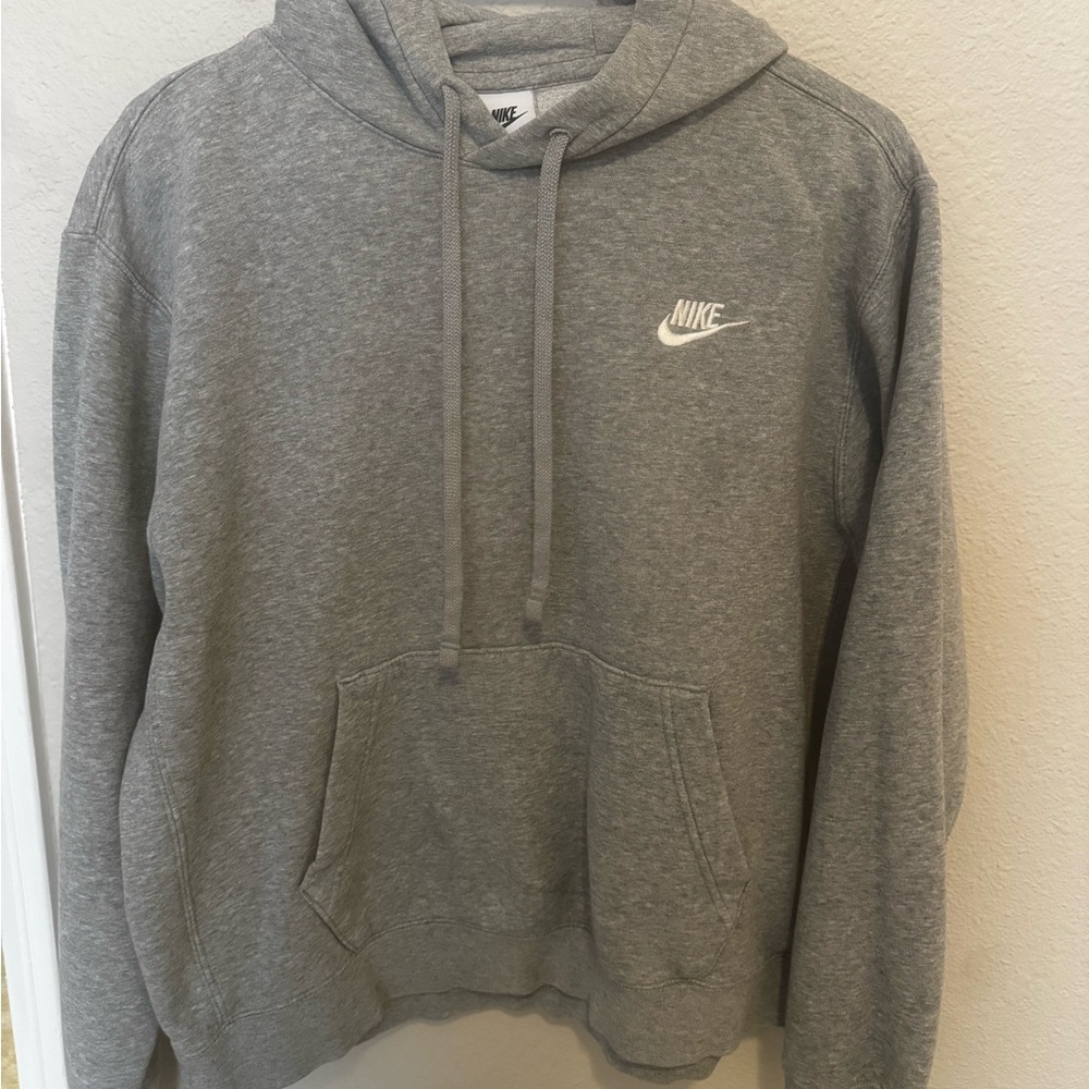 Nike Gray Pullover Hoodie Size Medium Embroidered Logo